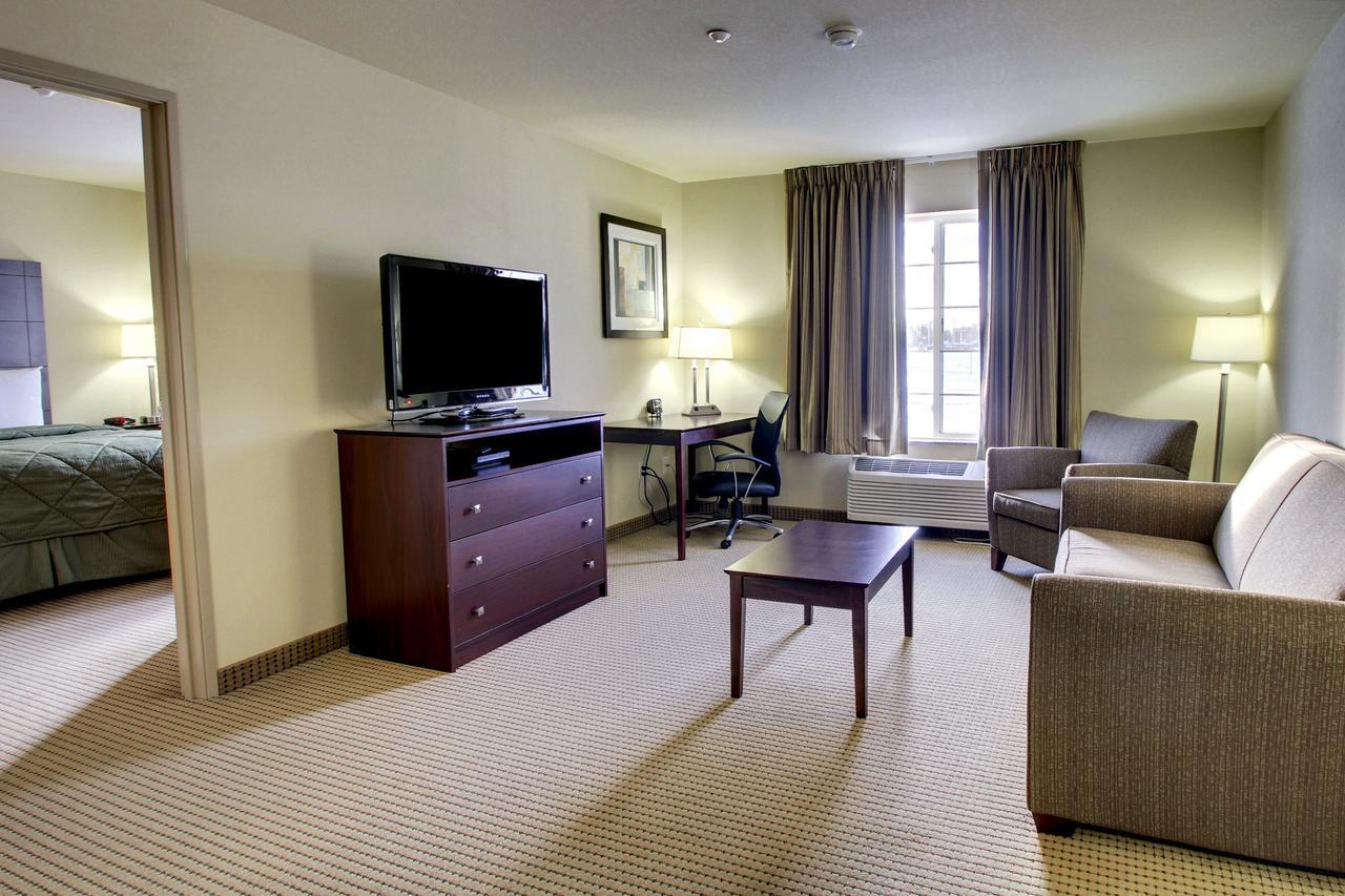 Cobblestone Inn And Suites - Eaton Buitenkant foto