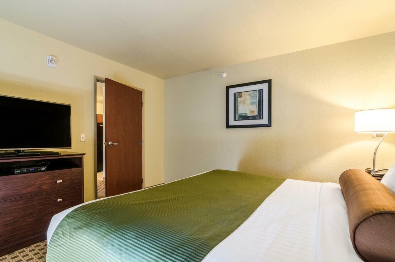 Cobblestone Inn And Suites - Eaton Buitenkant foto