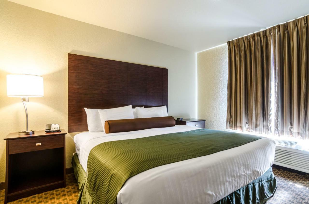 Cobblestone Inn And Suites - Eaton Buitenkant foto