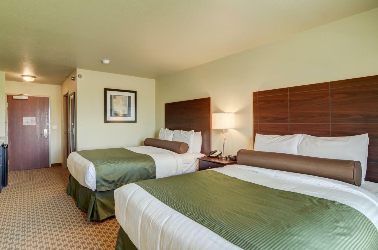 Cobblestone Inn And Suites - Eaton Buitenkant foto